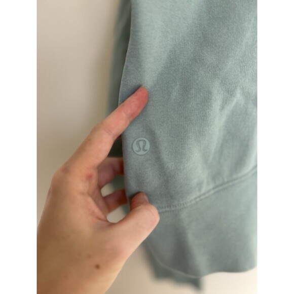 Lululemon 6 Loungeful Cropped Hoodie Blue Color Sweatshirt Pullover Crop - Picture 4 of 4